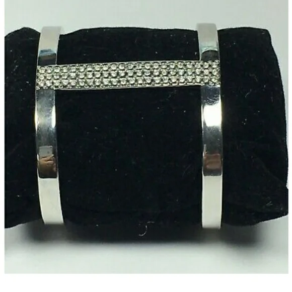 Vince Camuto Designer Cuff Braclet - Picture 4 of 4